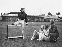 maud.jpg (8254 bytes)